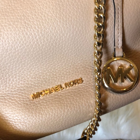 SOLD 🎉 Michael Kors muted pink chain shoulder bag - Picture 7 of 8